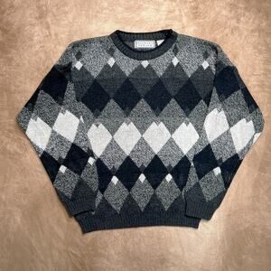 Vintage 80s Michael Gerald Black & White Argyle Diamond Knit Long Sleeve Sweater